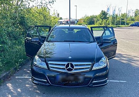 Mercedes-Benz C 180 T (BlueEFFICIENCY) 7G-TRONIC Avantgarde