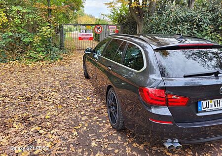 BMW 520d 520 Touring Blue Performance
