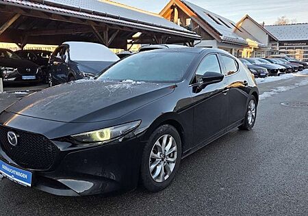 Mazda 3 als Selcetion Active- & Leder schwarz