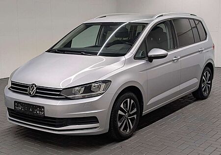 VW Touran Volkswagen United Navi/4xSHZ/PDC/Kam/ACC/AHK/16-LM