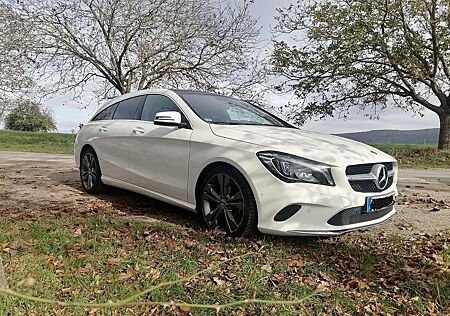 Mercedes-Benz CLA 200 Shooting Brake