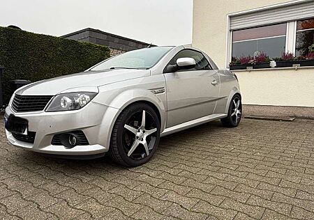 Opel Tigra Twin Top 1.8 Sport 106 KW Dbilas Tuning