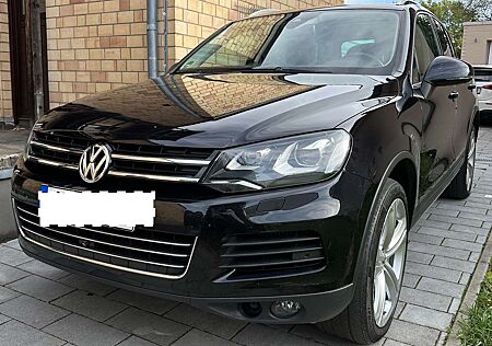 VW Touareg Volkswagen 4.2 V8 TDI DPF Automatik