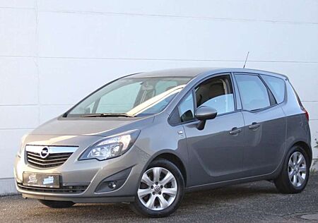 Opel Meriva 1.4 Turbo 150 Jahre AHK Sitzheizung