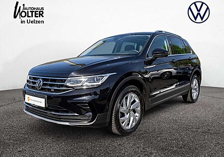 VW Tiguan Volkswagen 2.0 TDI Elegance 4M AHK NAVI PANO MATR