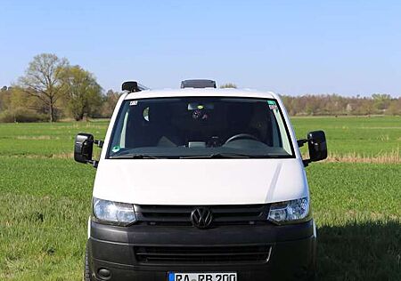 VW T5 Caravelle Volkswagen Kurz Trendline