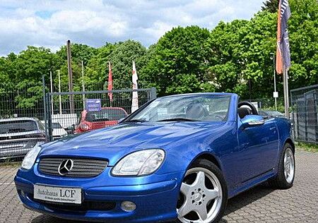 Mercedes-Benz SLK 230 KOMPRESSOR Leder 1.Hd Autom. AMG 17Zoll