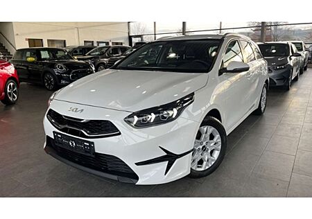 Kia XCeed Ceed SW / cee'd SW 1.5 T-GDI Navi LED Kamera DAB CarPlay SHZ LenkradH