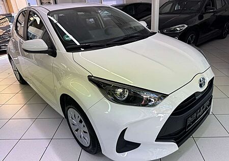 Toyota Yaris Hybrid 1.5 VVT-i Comfort Klimaautom.*Kamera*