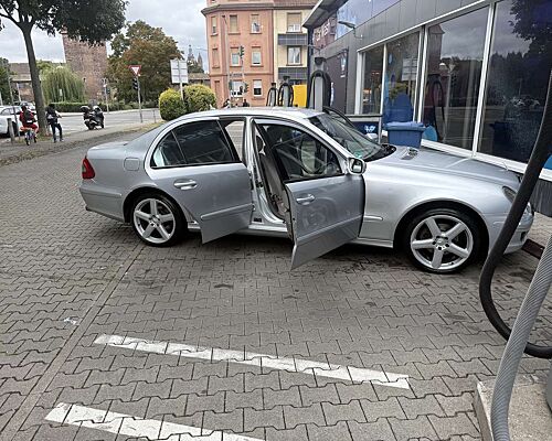 Mercedes-Benz E 280 CDI 4Matic Automatik Classic DPF BusinessEDITION
