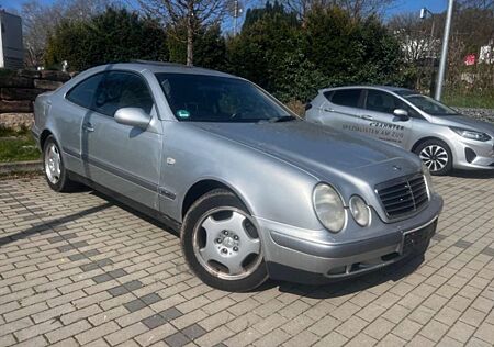 Mercedes-Benz CLK 200 CLK-Klasse Coupe Elegance