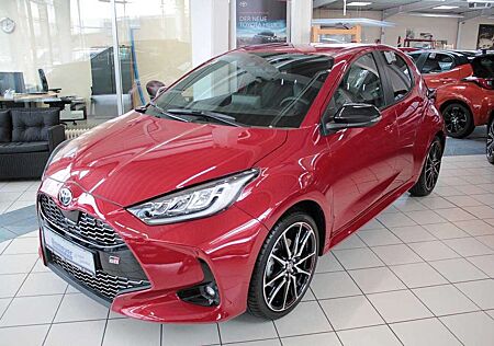 Toyota Yaris Hybrid 1.5 GR Sport 18 Zoll LED ACC Sitzheizung Sm