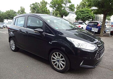 Ford B-Max Titanium
