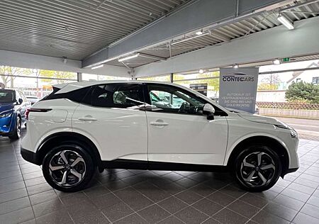 Nissan Qashqai 1.3 Connecta LED+KEYLESS+360°+ACC+VC