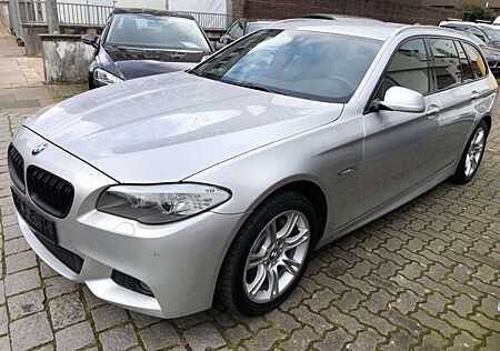 BMW 530 d Touring xDrive M Sportpaket XENON/ALCANTARA