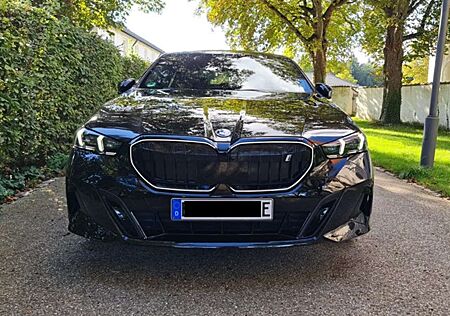 BMW i5 eDrive40