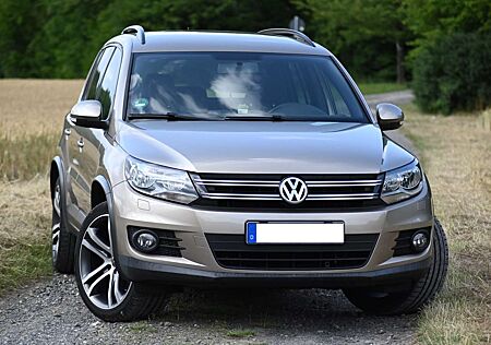 VW Tiguan Volkswagen 2.0 TDI DPF BlueMotion Technology Trend