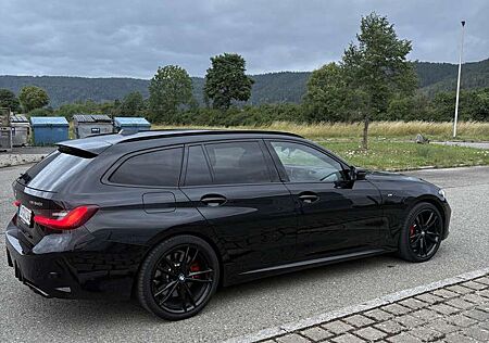 BMW 340 M340i Touring xDrive VOLLAUSTATTUNG