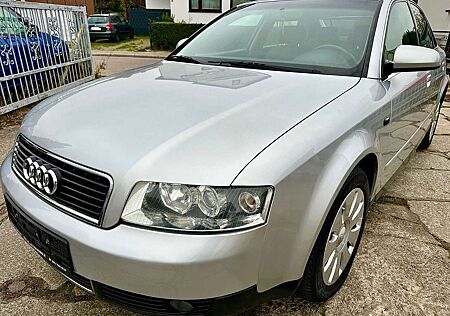 Audi A4 2.4 Lim. * Service NEU * Automatik * EFH * LM