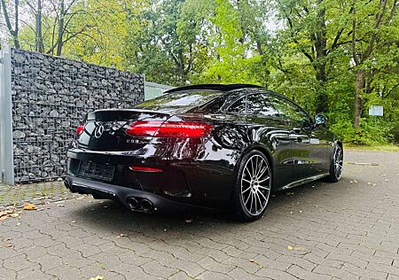 Mercedes-Benz E 400 E-Klasse Coupe AMG 53 Paket 20Zoll Pano Burmester