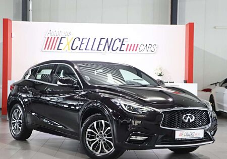 Infiniti Q30 1.6 PREMIUM / PANORAMA / LED / NAVI+360°