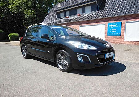 Peugeot 308 SW Style AHK/NAVI/BT/PANORAMADACH/2xPDC/17"