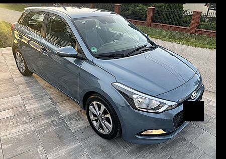 Hyundai i20 1.4 YES! Gold