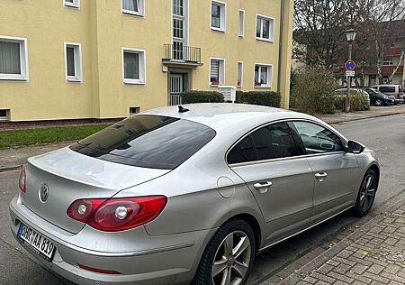 VW Passat CC Volkswagen 2.0 TDI DSG