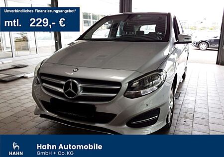 Mercedes-Benz B 180 Style DCT CAM PDC GRA Radio