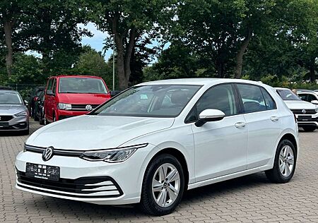 VW Golf Volkswagen VIII Lim. Life 1.5 TSI