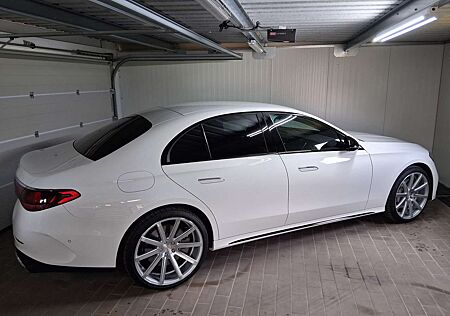 Mercedes-Benz E 300 Diesel Plugin Hybrid 300de 9G-TRONIC AMG Line