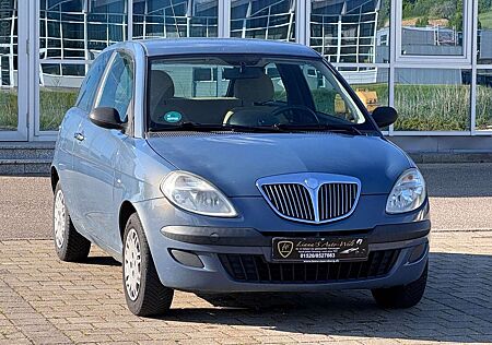 Lancia Ypsilon 1.2 8V