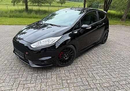 Ford Fiesta ST 1.6 Navi RCam