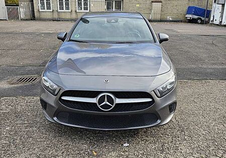 Mercedes-Benz A 250 e 8G-DCT Edition 2021
