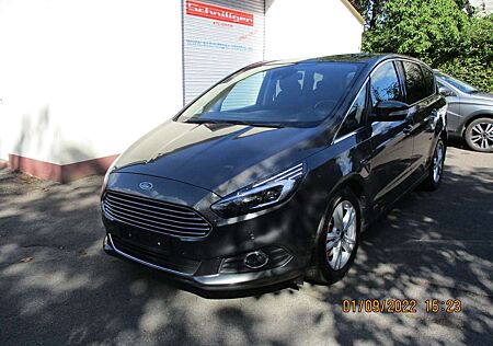 Ford S-Max Titanium AWD - TOP