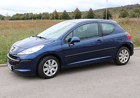 Peugeot 207 Klima + Allwetter + TÜV bis Juli '26