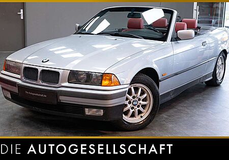 BMW 320 i Cabrio*NAVI*LEDER-SPORTSIZE*SHZ*PDC*2.HAND*