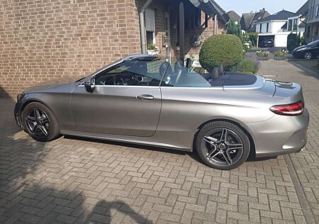 Mercedes-Benz C 200 Cabrio 9G-TRONIC AMG Line