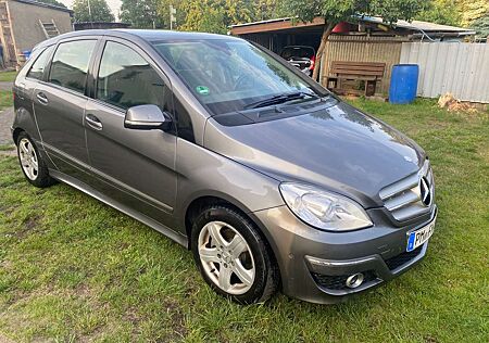 Mercedes-Benz B 200 CDI Autotronic Special Edition