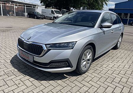 Skoda Octavia Combi First Edition ACC LED LANE 1.Hand