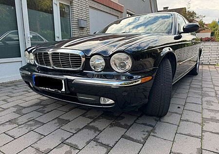 Jaguar XJ 4.2 XJ8 V8