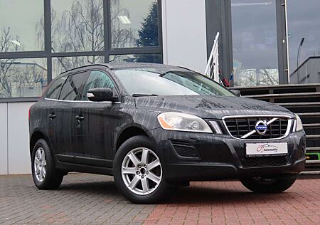 Volvo XC 60 XC60 D5 AWD Summum Pano