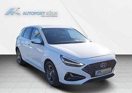 Hyundai i30 1,6 CRDI MHEV * A/T * LED * PDC * KAMERA