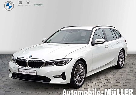 BMW 320 d xDrive Touring Sport Line Aut. NAVI+KOMFORTZUGAN