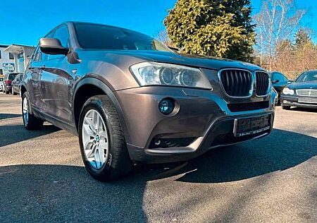 BMW X3 20d AUT + LEDER + AHK + KAMERA + XENON