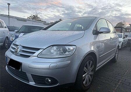 VW Golf Plus Volkswagen Golf V Plus 1.6 Automatik Tour Xenon Sitzheizung