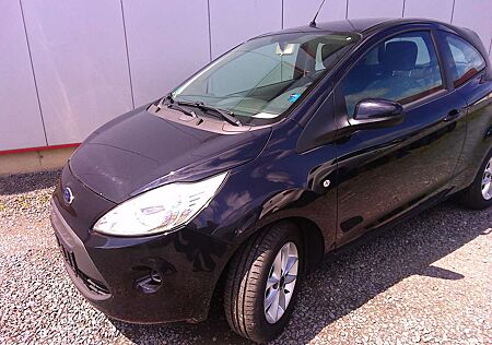 Ford Ka /+ Titanium