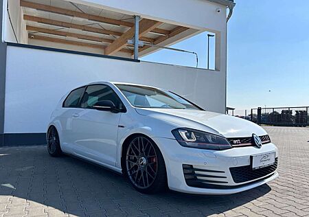 VW Golf Volkswagen VII Lim. GTI Performance BMT+1Hd