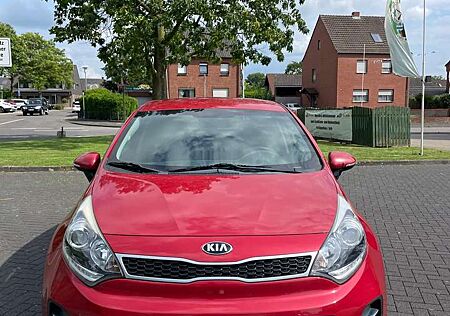 Kia Rio 1.1 CRDI Attract