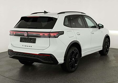 VW Tiguan Volkswagen 2.0 TSI 195 kW 4Motion R-Line DSG 4M Black, AHK...